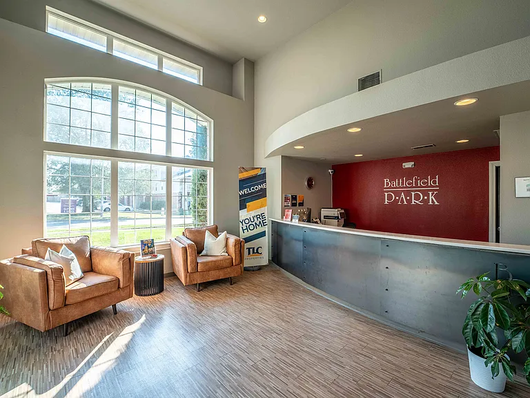 Battlefield Park Apartments — Photo 25