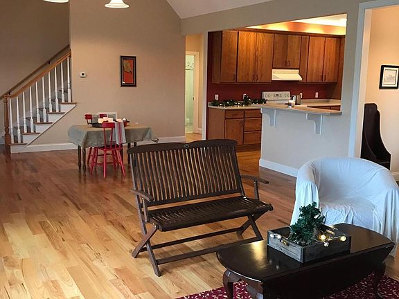 3rd image of 150 Vista Links Dr
