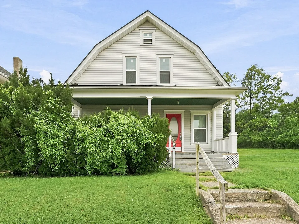 30-32 Lagonda Ave