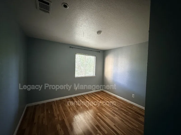 1019 Dornajo Way #266 — Photo 10