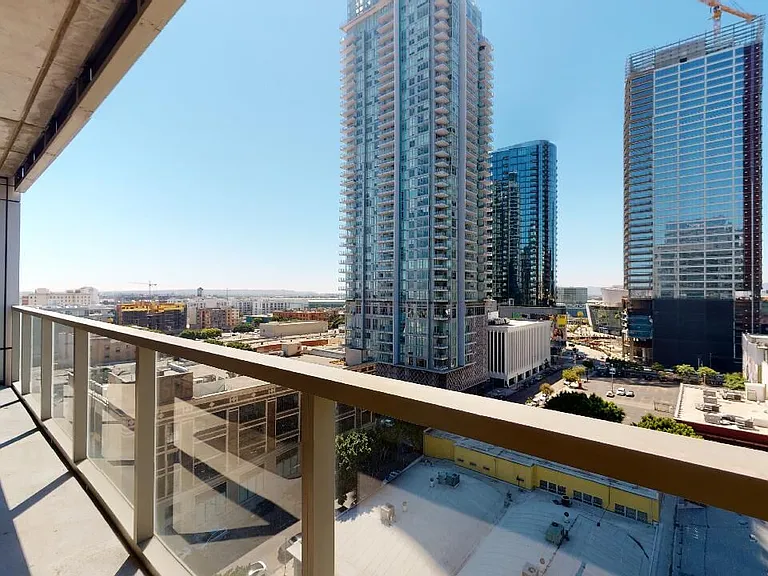 1155 S Grand Ave #1108 — Photo 5