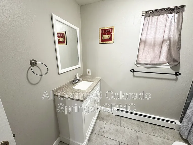 2126 W Kiowa St #101 — Photo 11