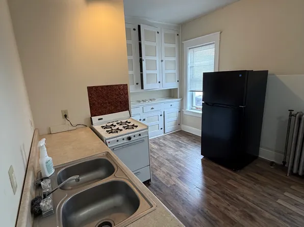 9-11 S Washington St #3SR, Binghamton, NY 13903