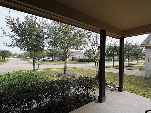 5th image of 6626 Hawkins Hill Ln