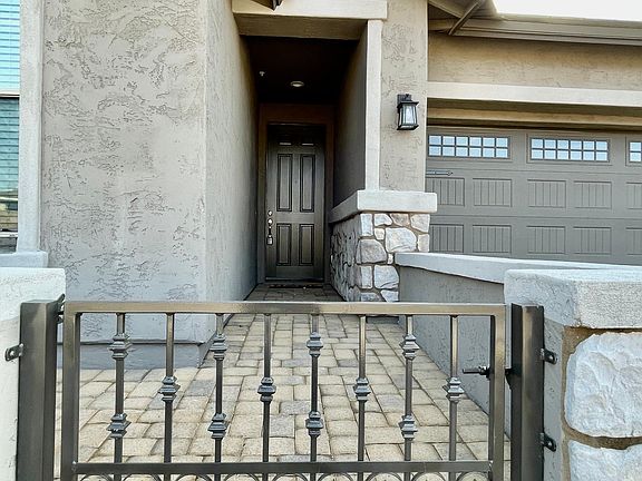 4th image of 33219 N 132nd Ave