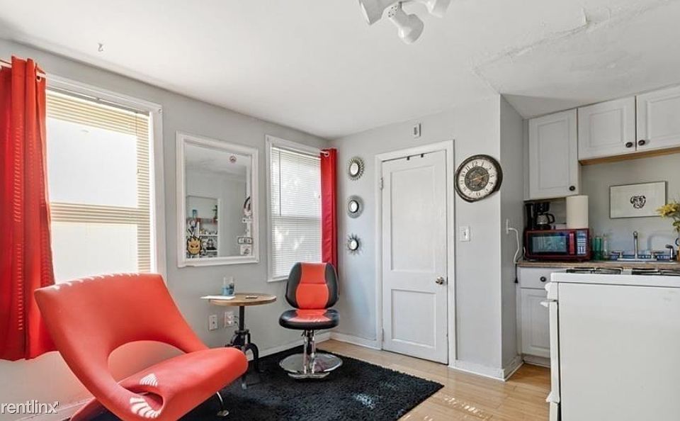 1st image of 8A Herbert St #1