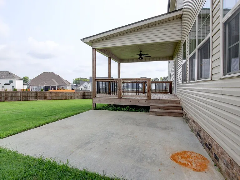 230 Cotoneaster Ln — Photo 23