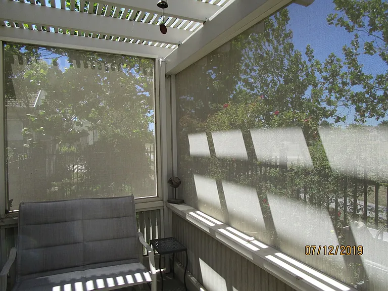 451 Edgewood Dr — Photo 5