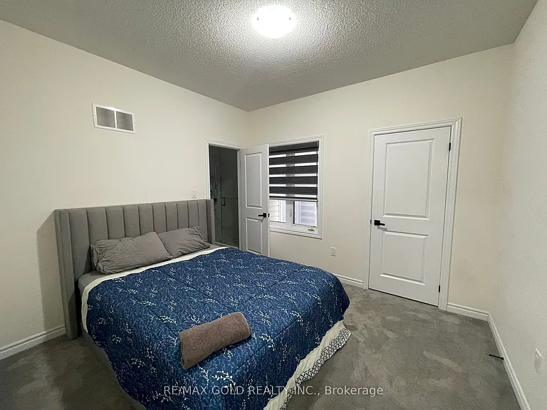 537 Veterans Dr — Photo 36