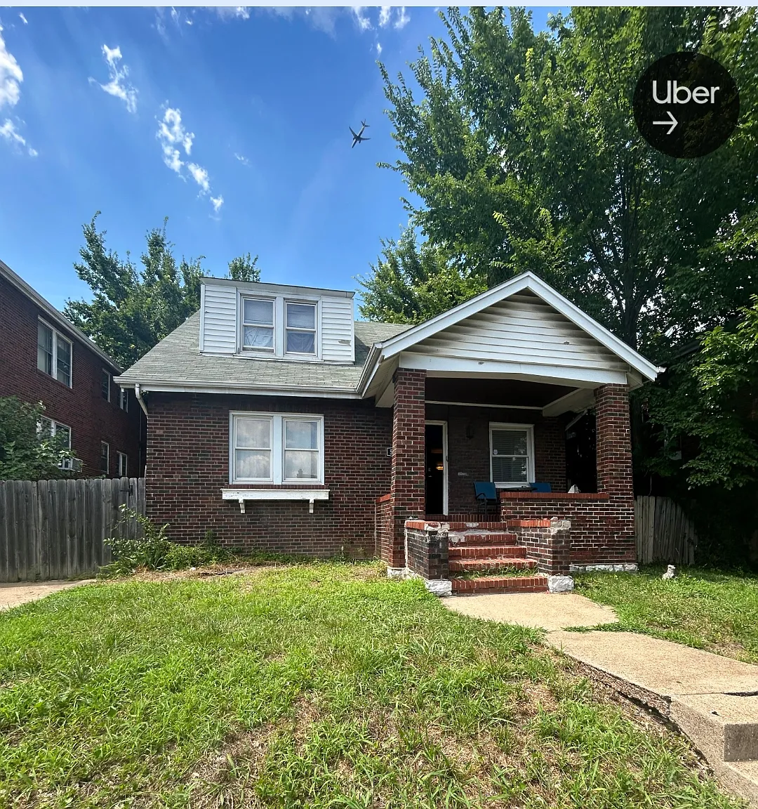 3 bed, 1885 sqft, $1,095 — Photo 1