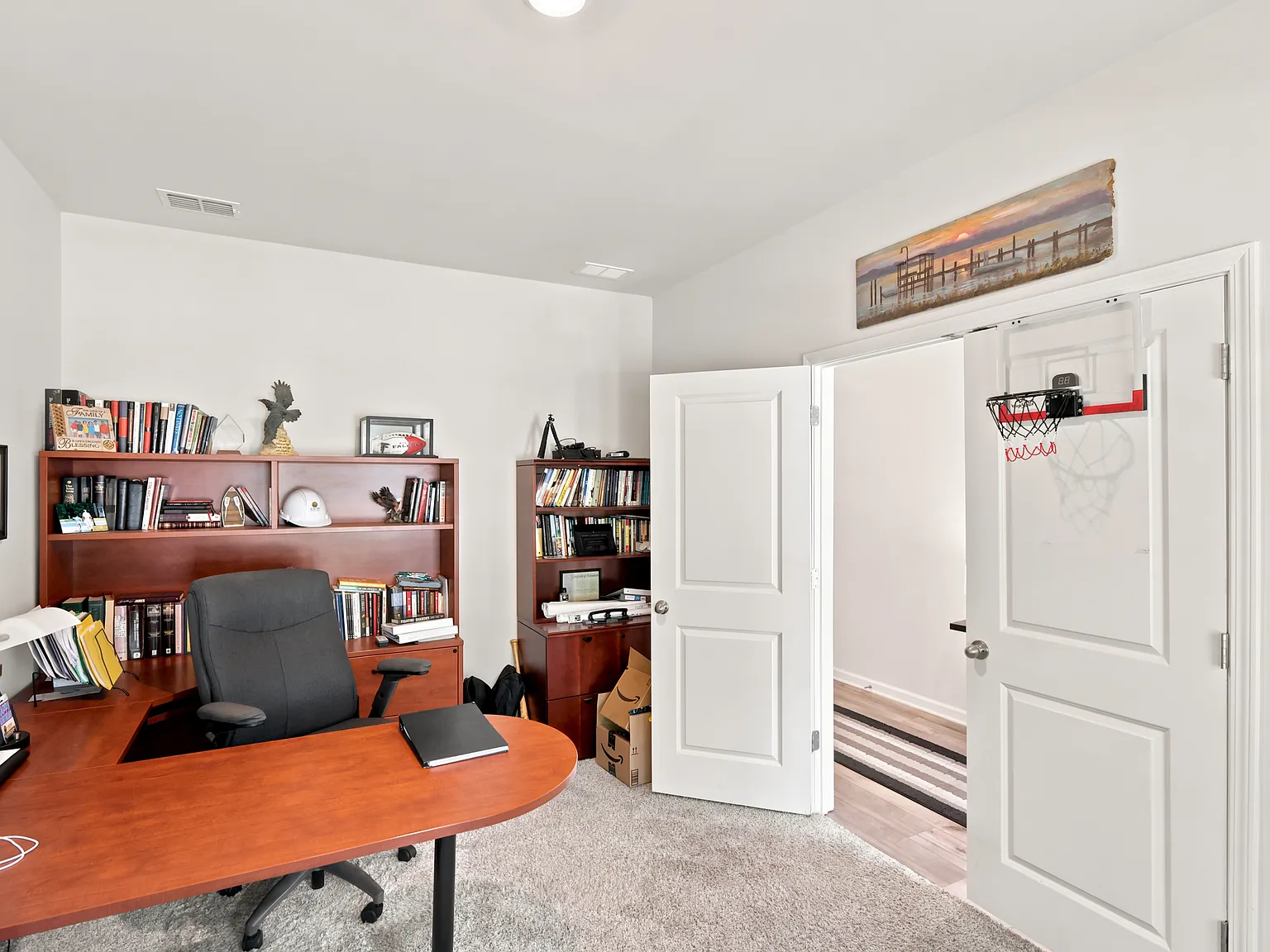 4 bed, 2.5 bath, 2479 sqft, $2,550 — Photo 4