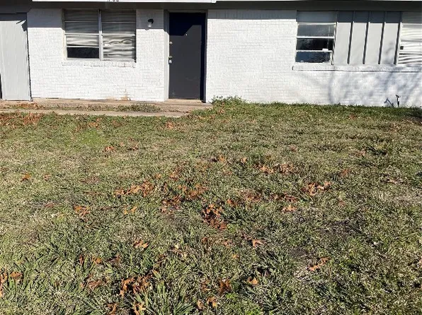 4906 Bourland St, Greenville, TX 75401