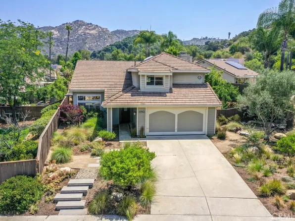 2250 Stone Valley Pl, Escondido, CA 92026