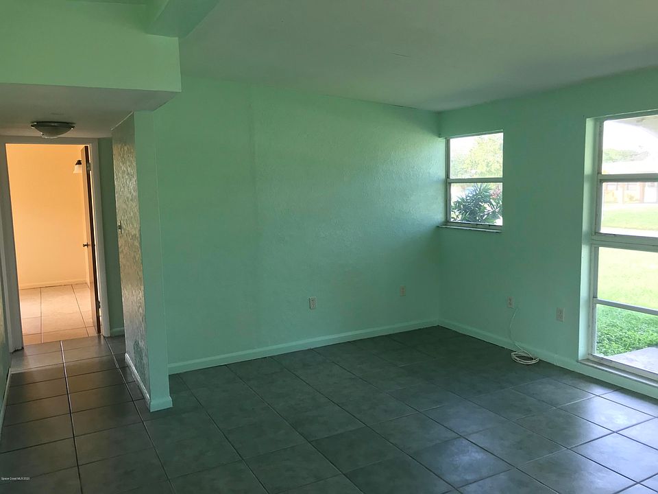 2nd image of 2597 Pepper Ave