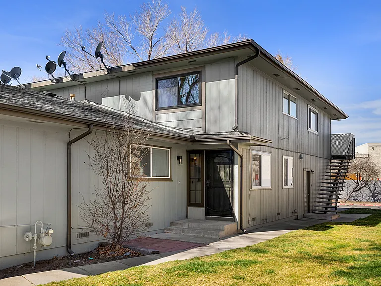 673 Pine Meadows Dr — Photo 24
