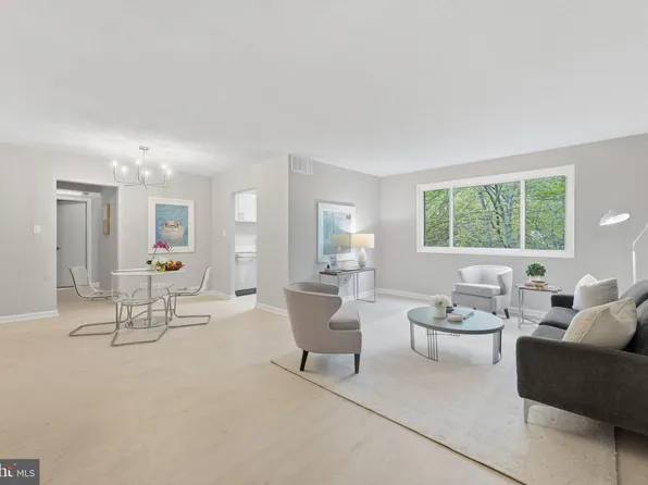 3829 Hamilton St #E-304, Hyattsville, MD 20781