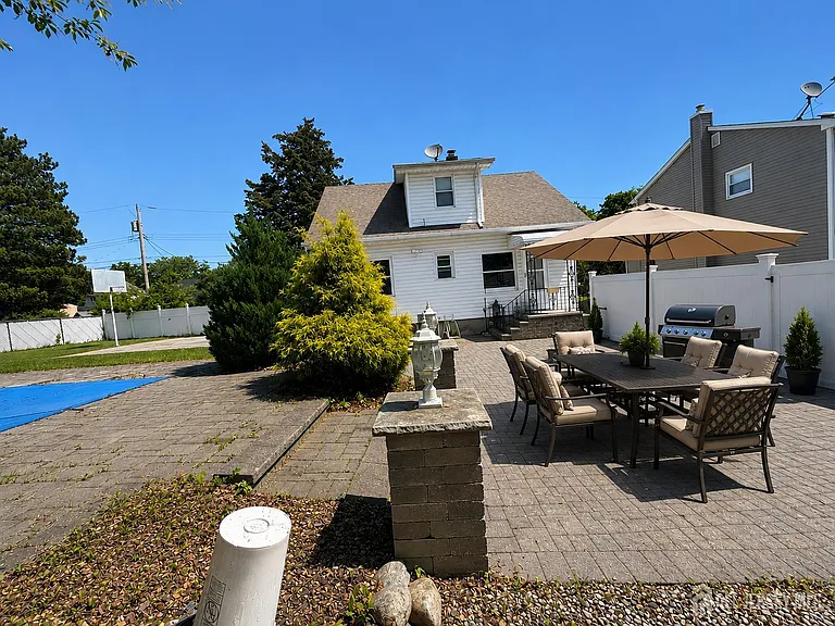23 Harrison Ave — Photo 30