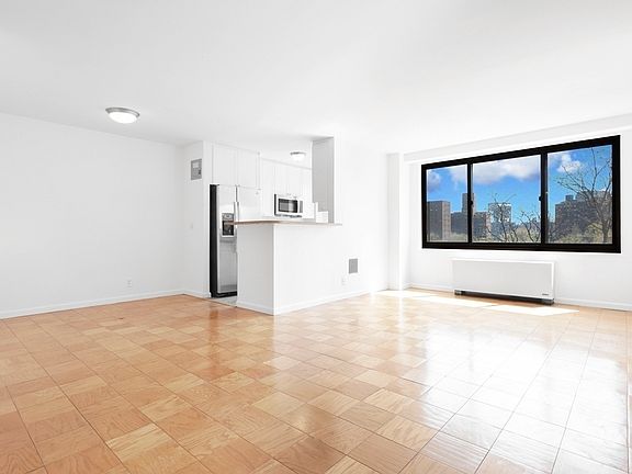 3rd image of 10 W 135th St APT 7K