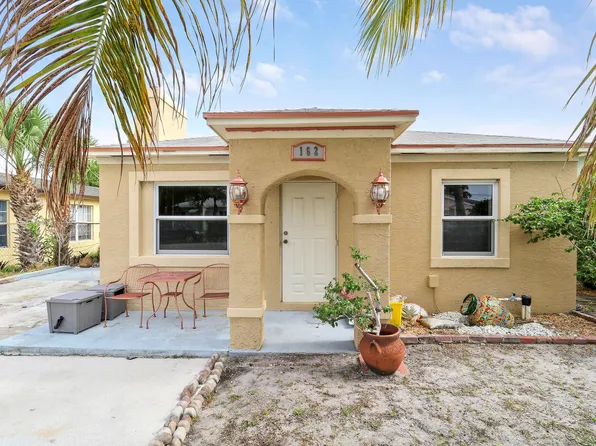 162 W 24th Street, Riviera Beach, FL 33404