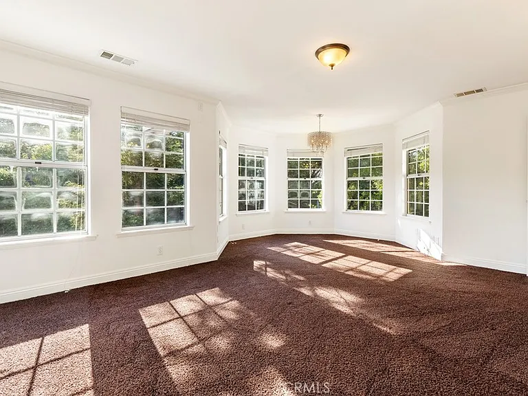 10885 San Marcos Rd — Photo 22