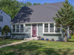 503 S Edison Ave, Elgin, IL 60123