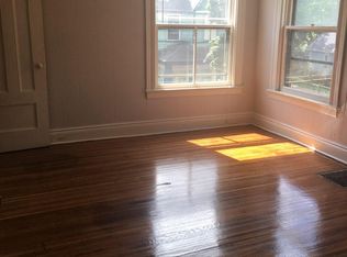 78 Asbury St, Rochester, NY 14620