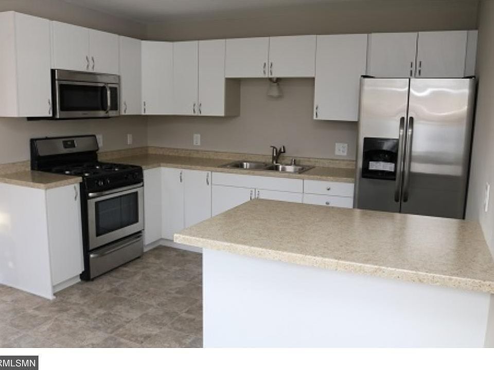 1st image of 1585 Gervais Ave