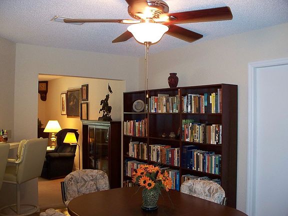 Den / Dining Room