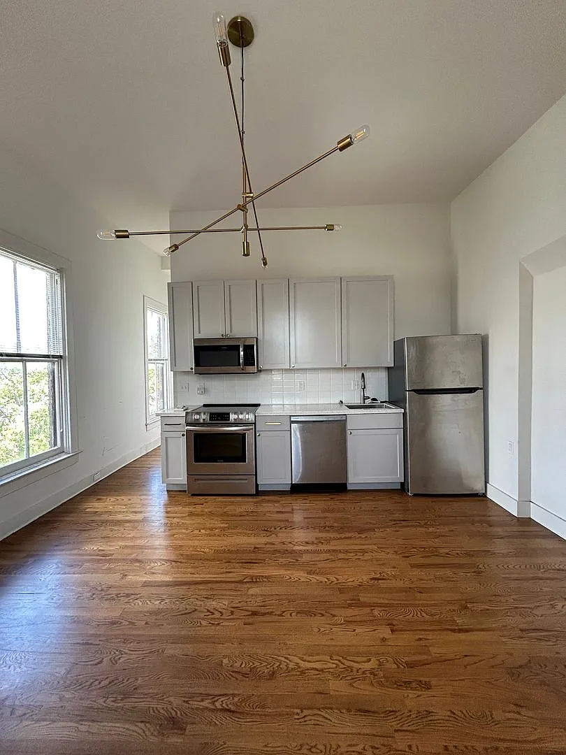 1337 Scott St. — Photo 3