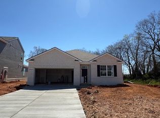 8908 Round Bale Ave, Bowling Green, KY 42104