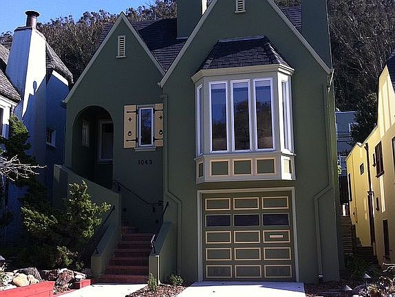 2nd image of 1043 Portola Dr
