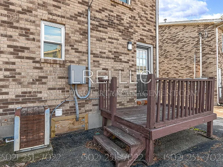 3413 Clingstone Way — Photo 4