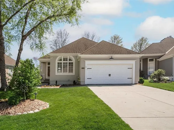 909 W 131st Pl, Kansas City, MO 64145