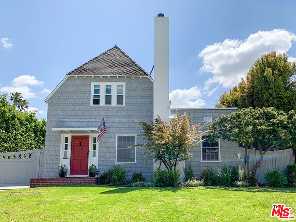 1st image of 934 S Dunsmuir Ave