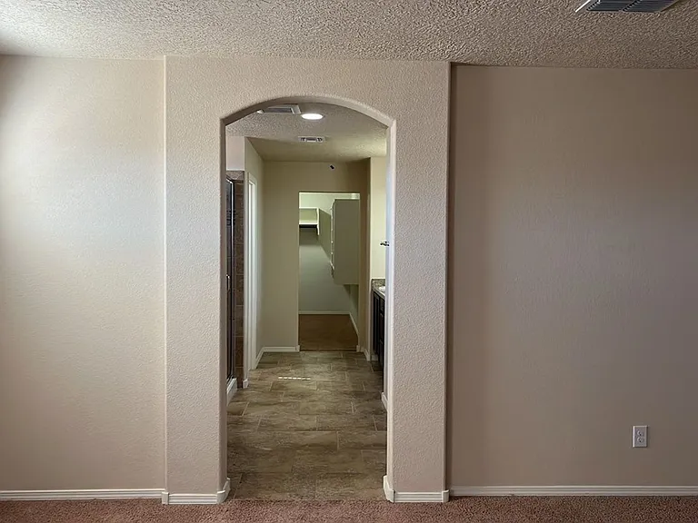 3806 Dynamite Rd NE — Photo 25