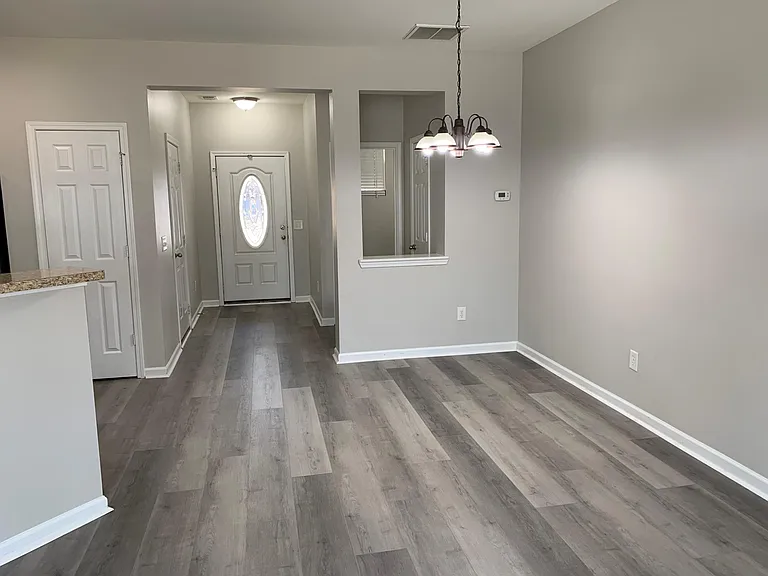 3314 Fernview Dr — Photo 7