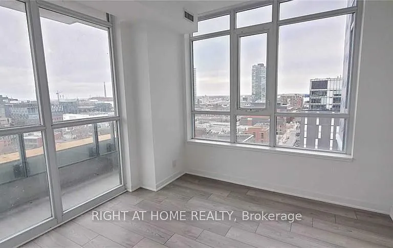 120 Parliament St #1308 — Photo 5