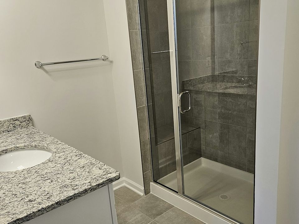 1st image of 809 Birchwood Hill Pl
