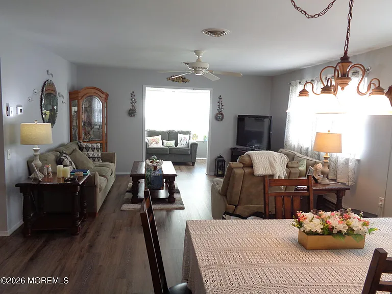 135A Sunset Rd — Photo 6