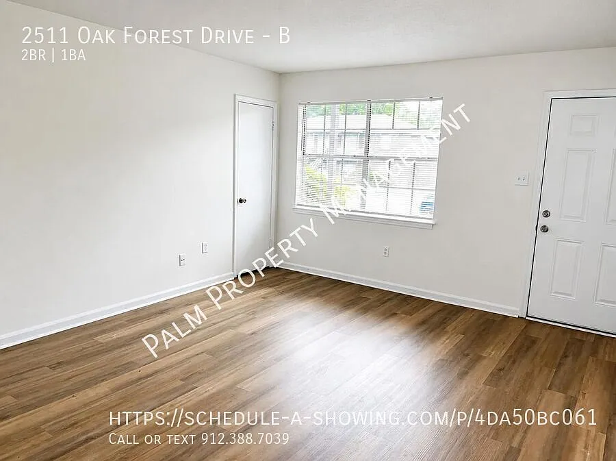Charming 2-bedroom, 1-bath unit available in a well-maintained quadplex! — Photo 2
