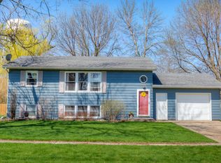 501 S Vine St, Roland, IA 50236