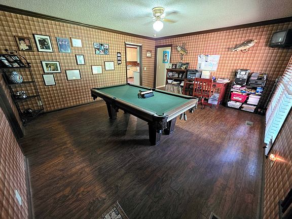 5th image of 117 Meadowlark Ln