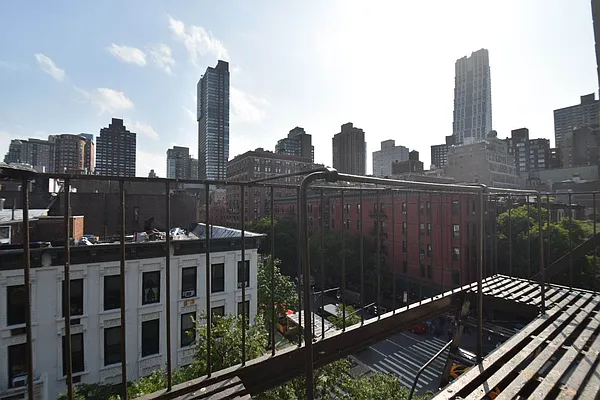 Rented by (Legacy) NY Quality Living Uptown | media 28