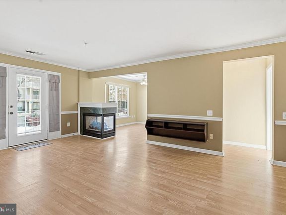 4th image of 13401 Fountain Club Dr #14T-3