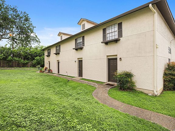 3rd image of 550 Dukeway