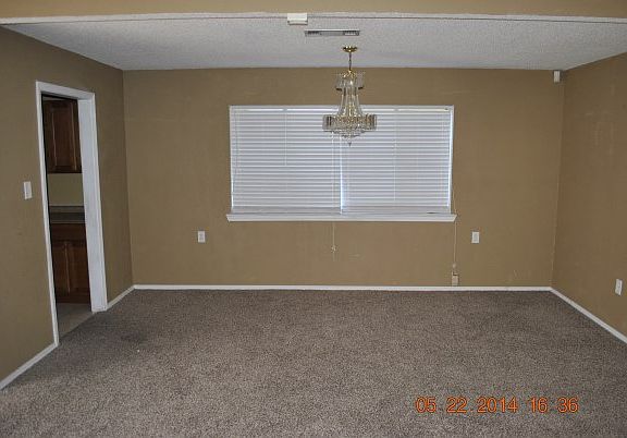4th image of 2636 English Colony Dr