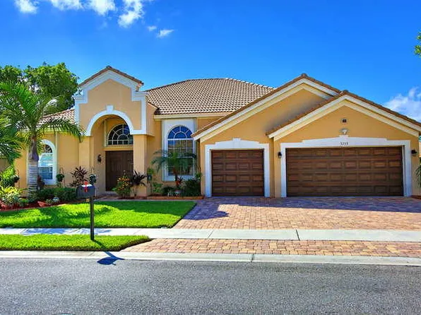 3753 Victoria Rd, West Palm Beach, FL 33411