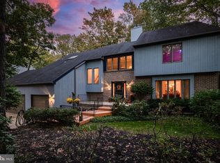 2 Downing Ln, Voorhees, NJ 08043