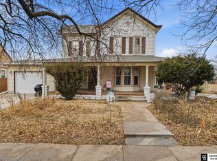 247 N 2nd St, Seward, NE 68434