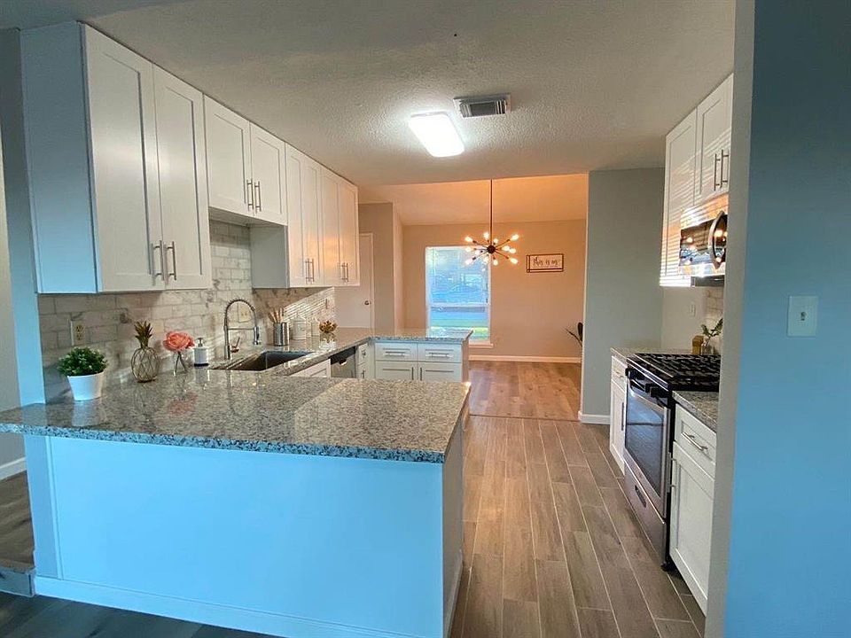 1st image of 22114 N Fork Dr